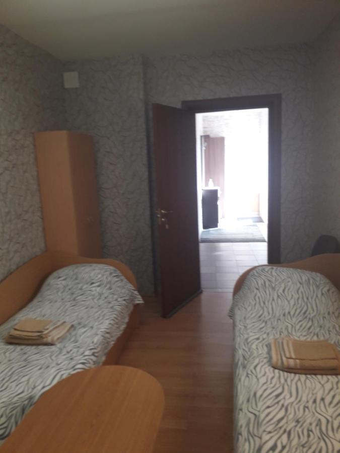 Ginto Svetingi Namai Hostel VNO Buitenkant foto